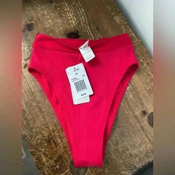 L*space red French bikini bottom size XS - Picture 1 of 2